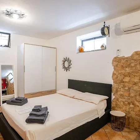 Great Tavern In Milaan